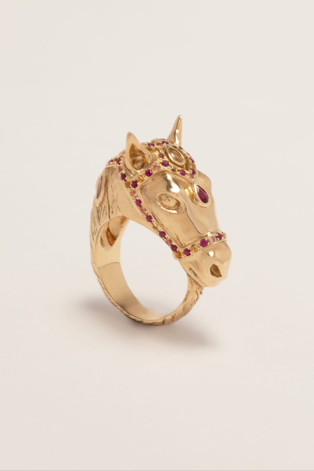 9kt Gold Festive Horse Ring