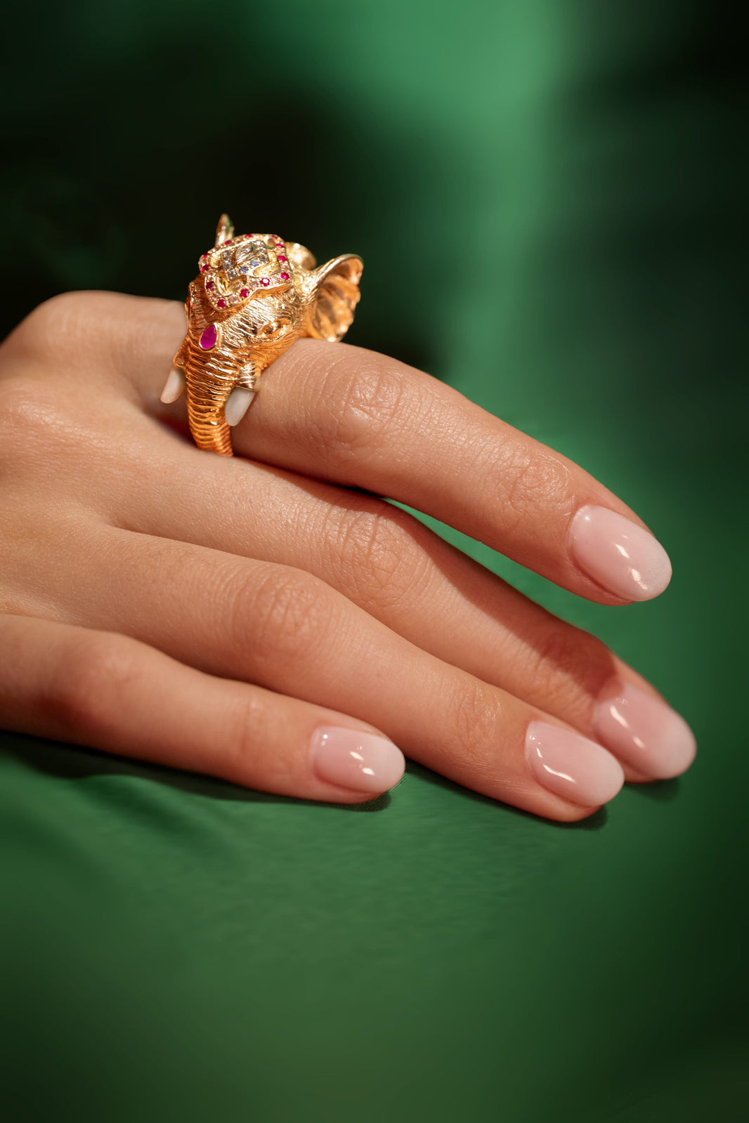 9kt Gold Festive Elephant Ring