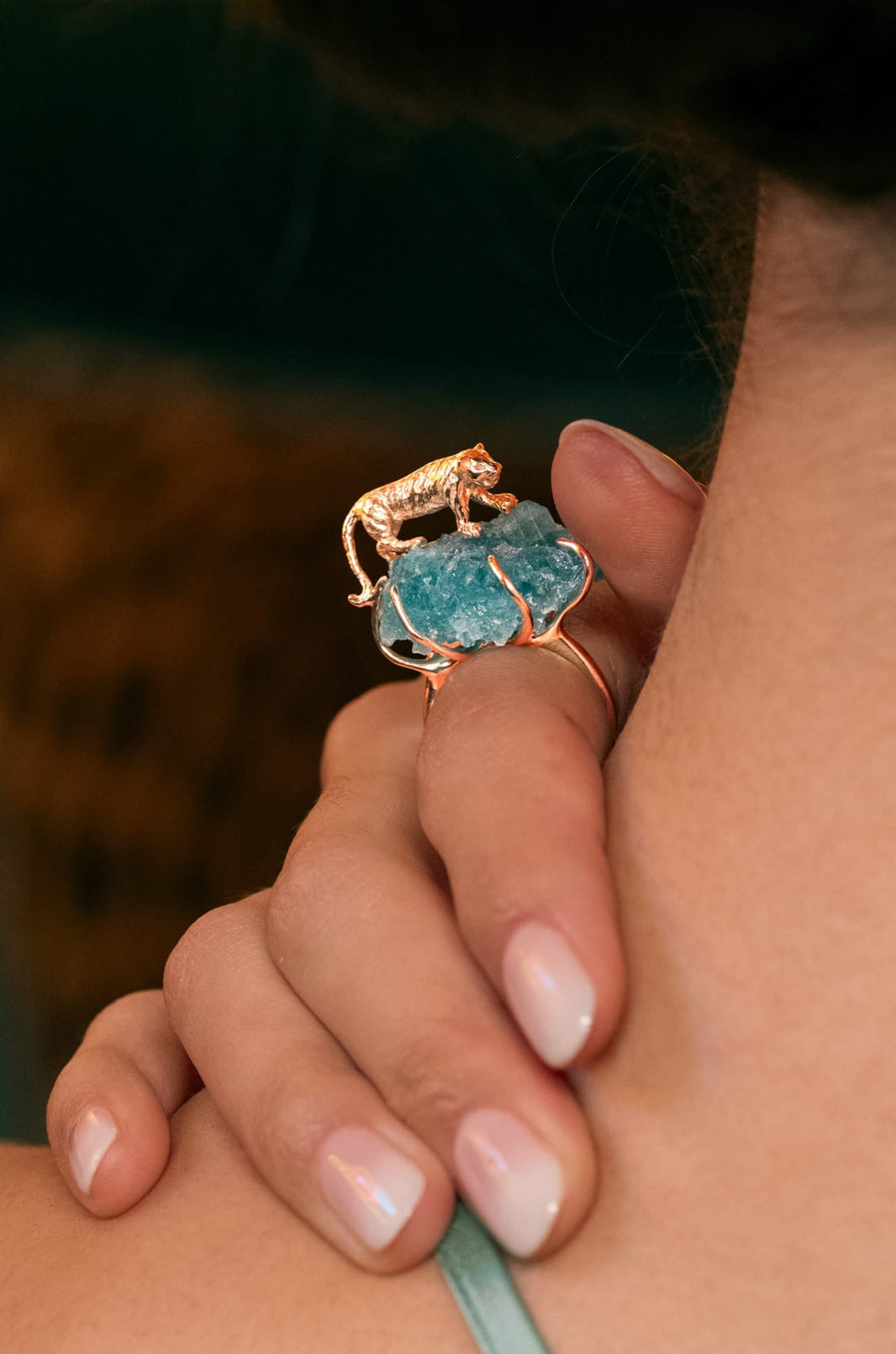 9kt Gold Hunting Tiger Ring