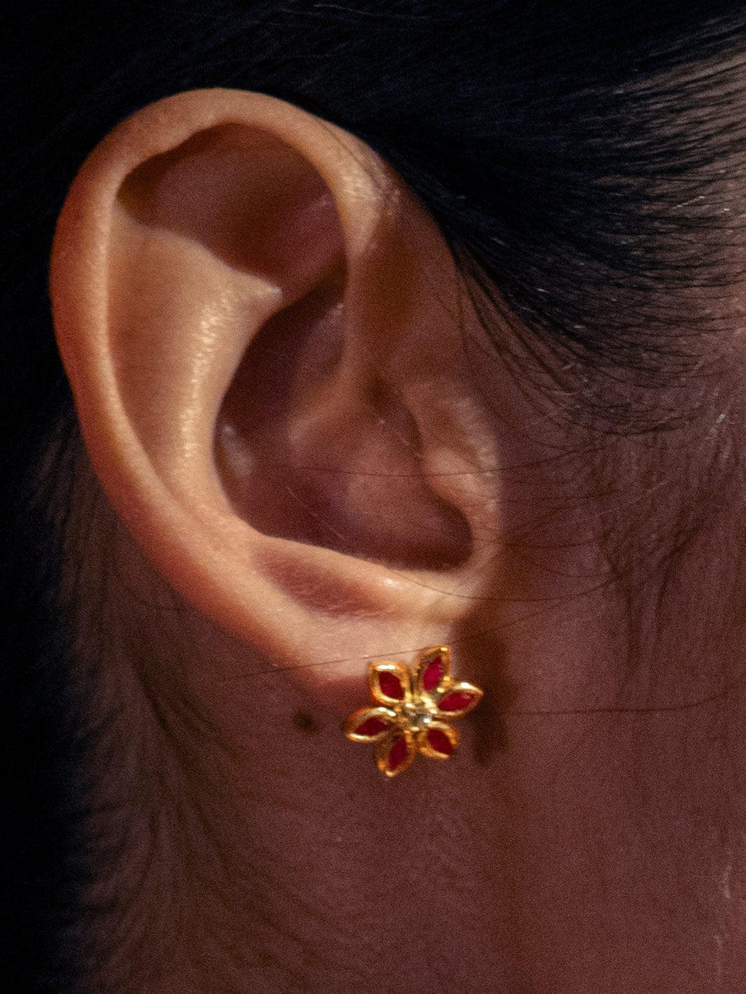 9kt Gold Red Lotus Studs